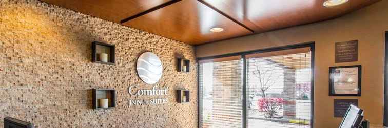 Lobby Comfort Inn & Suites