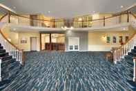 Functional Hall Days Inn and Suites by Wyndham Sikeston