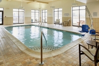 Swimming Pool Courtyard by Marriott Hamilton