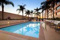 Swimming Pool The Westin Los Angeles Airport