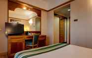 Kamar Tidur 2 iH Hotels Roma Cicerone