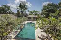 Swimming Pool Four Seasons Resort Bali at Jimbaran Bay