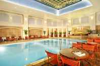 Swimming Pool Metropark Lido Hotel Beijing