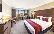 Kamar Tidur 6 The Sydney Boulevard Hotel