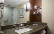 Toilet Kamar 3 Stamford Marriott Hotel & Spa