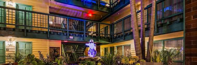 Lobi Best Western Plus Dana Point Inn-by-the-sea