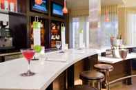 Bar, Cafe and Lounge Courtyard by Marriott Fresno