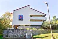 Exterior Motel 6 Nashua, NH - South