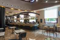 Bar, Cafe and Lounge Hotel Silken Amara Plaza