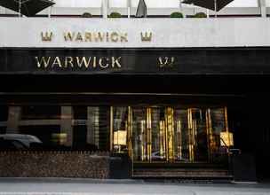 Luar Bangunan 4 Warwick Paris