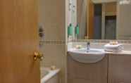 In-room Bathroom 7 The Watermill Hotel, Sure Hotel Collection by Best Western