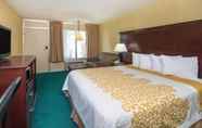 Bedroom 3 Days Inn by Wyndham Paducah