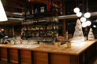 Quầy bar, cafe và phòng lounge Hotel Milano Alpen Resort