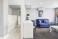 Common Space Canberra Rex Hotel & Serviced Apartments