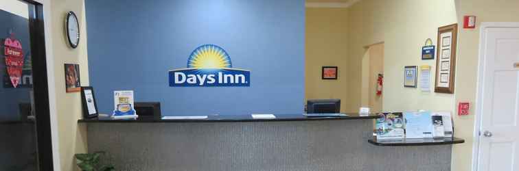 Lobby Days Inn by Wyndham San Antonio Northwest/Seaworld