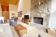 Lobby Villas at Snowmass Club, a Destination by Hyatt Residence