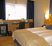 Bedroom 4 Best Western Plus Waterfront Hotel