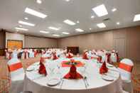 Functional Hall Ramada Plaza & Conference Center by Wyndham Gillette