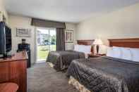 Bedroom Travelodge by Wyndham Gananoque