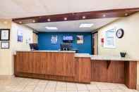 Lobi Motel 6 Saint Paul, MN - I-94