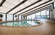 Swimming Pool 7 Best Western Plus New Englander