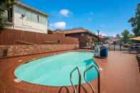 Swimming Pool Best Western Amador Inn