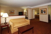 Common Space Comfort Inn Silicon Valley East