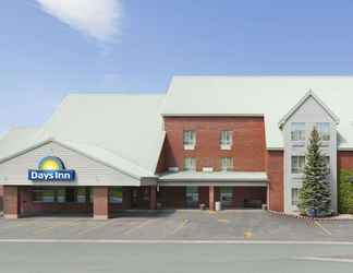 Exterior 2 Days Inn by Wyndham Dalhousie