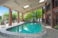 Swimming Pool Comfort Inn & Suites Sombrero