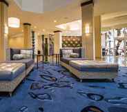 Sảnh chờ 4 Delta Hotels by Marriott Philadelphia Airport