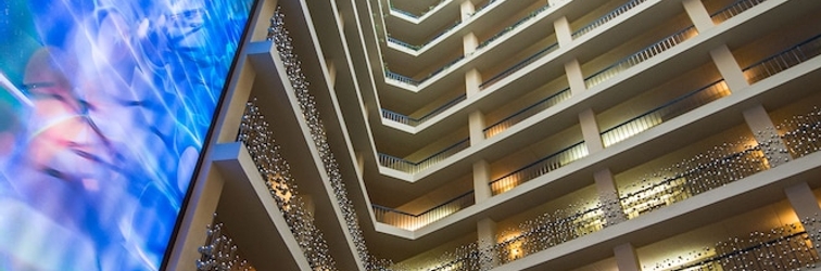 Lobby Delta Hotels by Marriott Philadelphia Airport