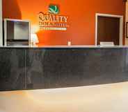 Lobby 4 Quality Inn & Suites