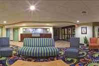 Lobi Best Western Owego Inn