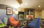 Lobi 4 Best Western Owego Inn