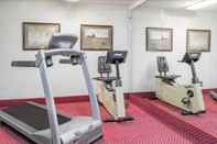 Fitness Center Baymont by Wyndham Queensbury / Lake George