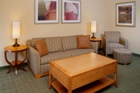 Common Space DoubleTree by Hilton Columbus - Worthington