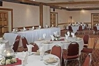 Functional Hall Holiday Lodge Hotel & Conference Center