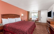 Bilik Tidur 7 Days Inn by Wyndham Fredericksburg North