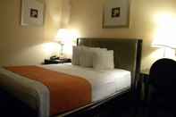 ห้องนอน Stayable Suites St. Augustine