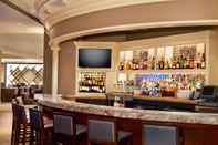 Bar, Kafe dan Lounge Hilton Kansas City Country Club Plaza