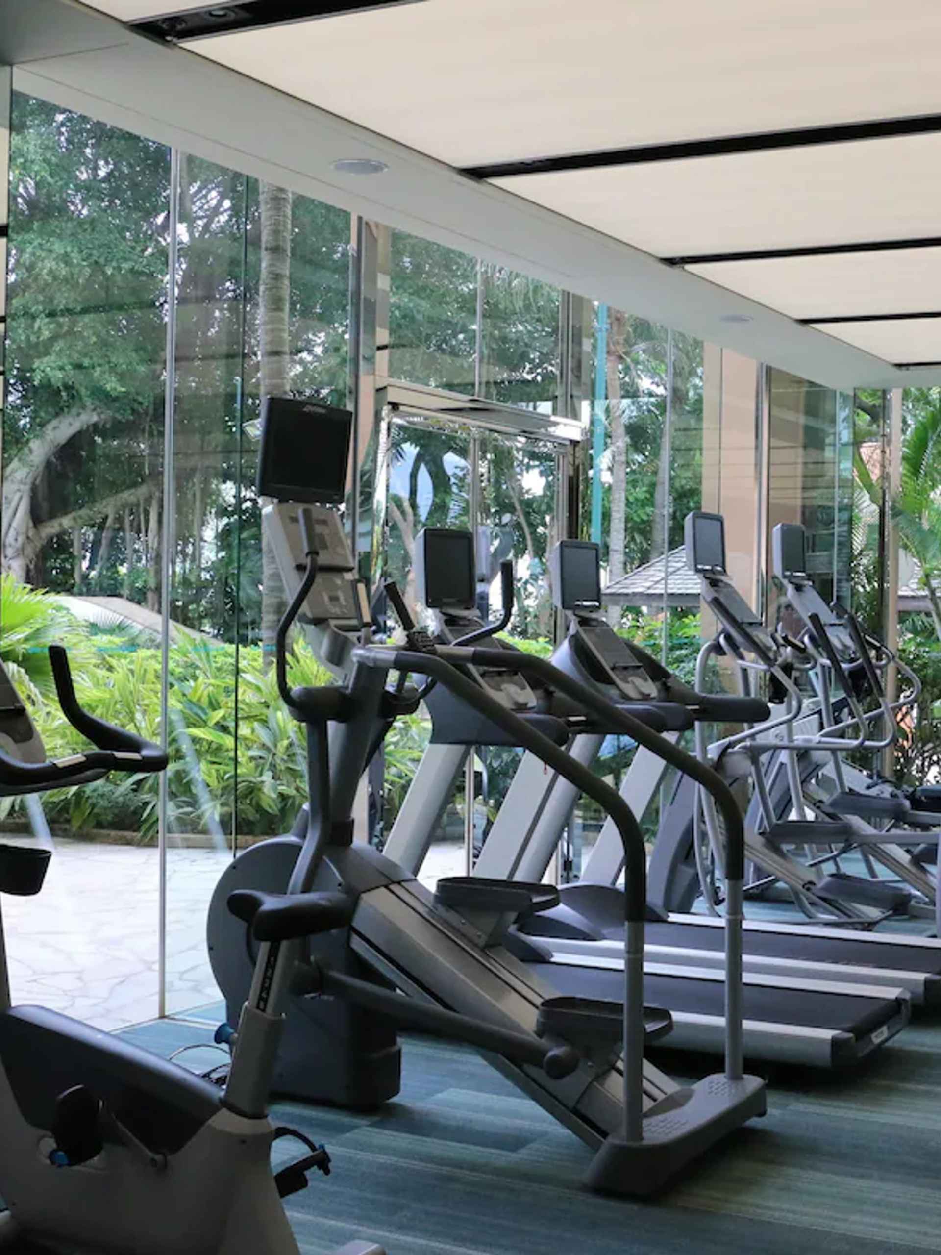 Fitness Center Hong Kong Gold Coast Hotel
