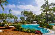 Swimming Pool 4 Hong Kong Gold Coast Hotel