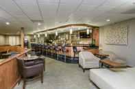 Bar, Cafe and Lounge Wyndham Garden Fresno Yosemite Airport