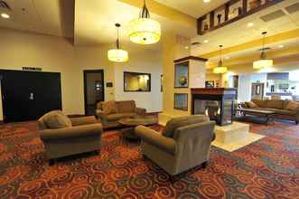 Lobby 4 Howard Johnson by Wyndham Lima