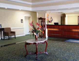 Lobby 2 Opal Hotel & Suites