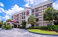 Exterior 4 Red Roof Inn PLUS+ Miami Airport