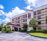 Luar Bangunan 4 Red Roof Inn PLUS+ Miami Airport