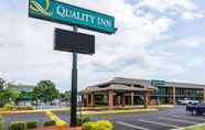 Bên ngoài 6 Quality Inn Manassas