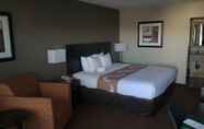 Bedroom 6 Quality Inn Phoenix Airport