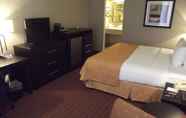 Kamar Tidur 5 Quality Inn Phoenix Airport